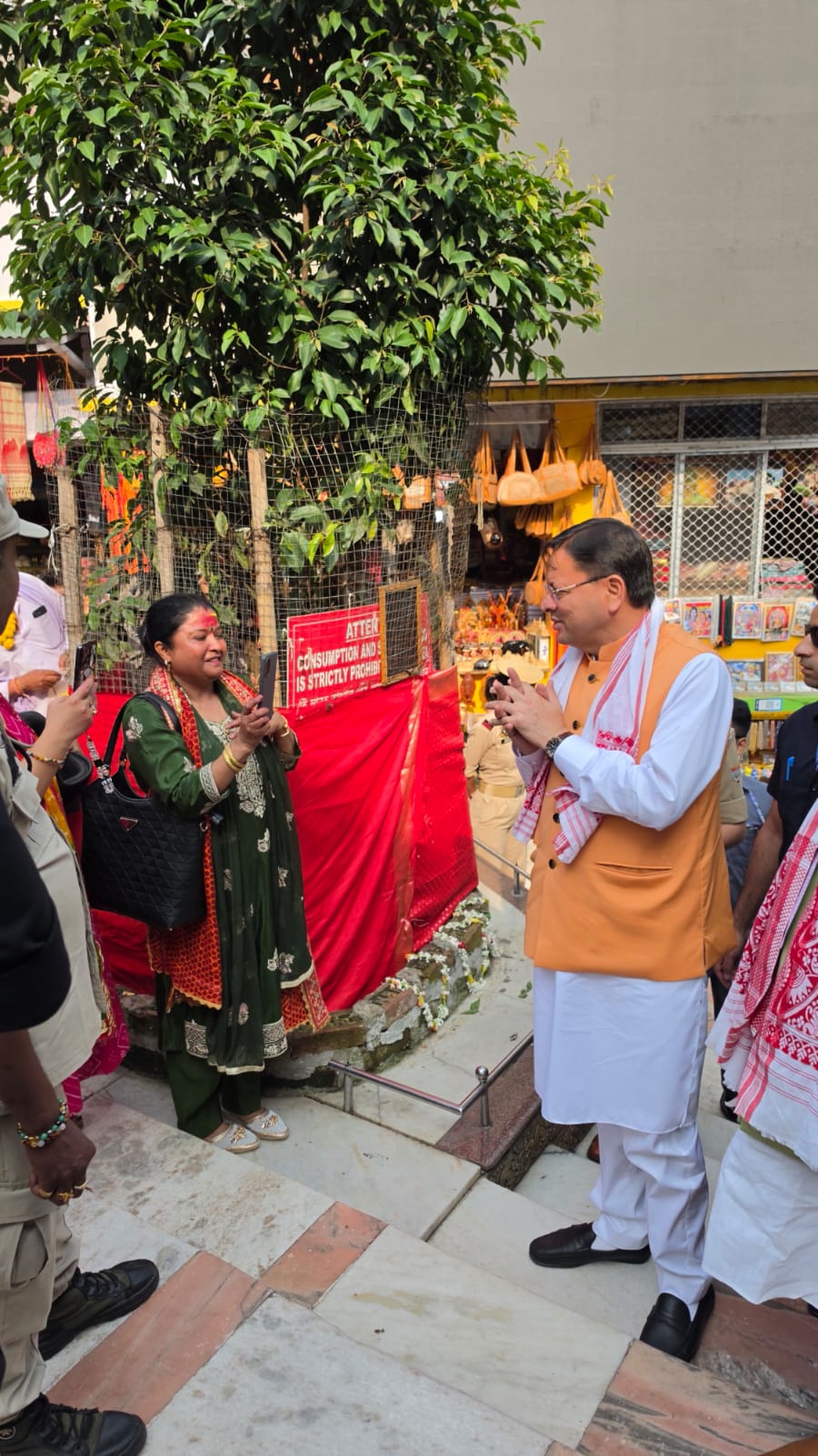 मुख्यमंत्री श्री पुष्कर सिंह धामी ने कामाख्या देवी मंदिर में की पूजा-अर्चना